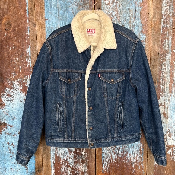 Vintage Levi’s 1980’s Sherpa Lined Blue Denim Jacket Made in USA Size 46R - Picture 1 of 7